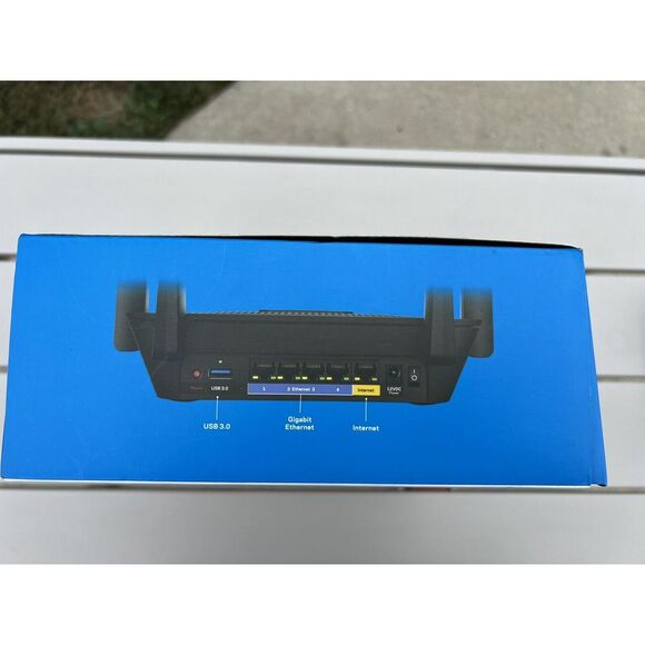 Linksys EA8300 Max Stream Dual Band Wireless Router - Black - Picture 5 of 7